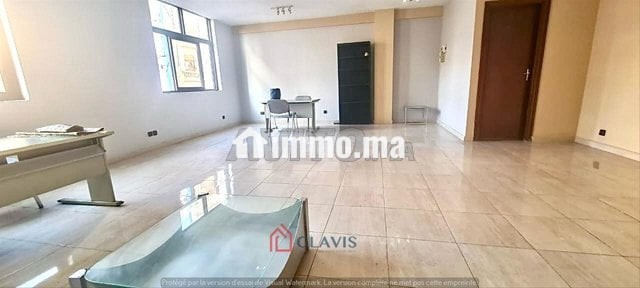 À louer – Bureau 56 m² au 1er étage - Location Immobilier - Casablanca - photo 2