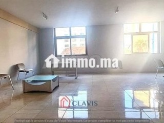 a-louer-bureau-56-m2-au-1er-etage