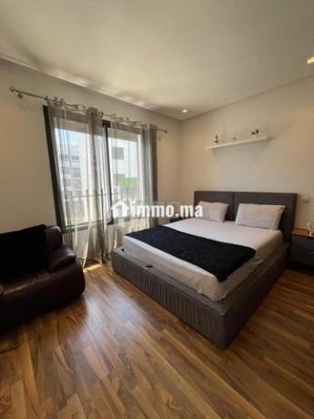 luxe-studio-meuble-haut-standing-ensoleille-big-0