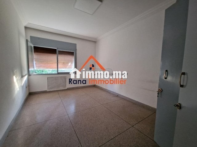 Villa bureau à louer sur Hassan - Location Immobilier - Rabat - photo 5