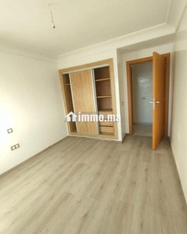 appartement-vide-a-louer-a-residence-miramar-big-5