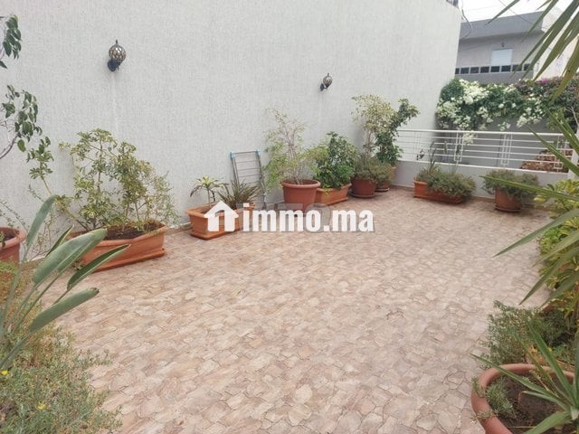 Viteeee à polo villa pour location nn meublé - Location Immobilier - Casablanca - photo 4