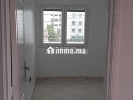 appartement-a-louer-100-m2-a-casablanca