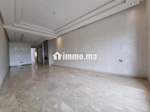 appartement-de-2-ch-a-louer-sur-beausejour-big-3