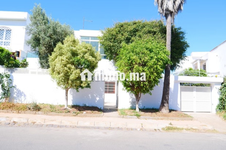 Rare Villa rénovée à Ain Diab - Location Immobilier - Casablanca - photo 1