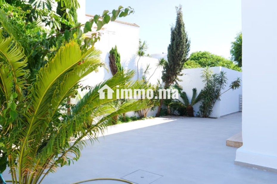 Rare Villa rénovée à Ain Diab - Location Immobilier - Casablanca - photo 6