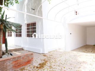 Rare Villa rénovée à Ain Diab - Villa à louer - Casablanca