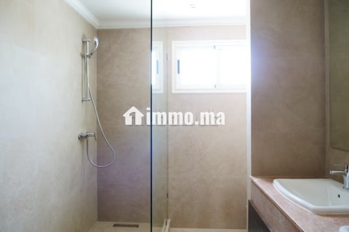 rare-villa-renovee-a-ain-diab-big-19