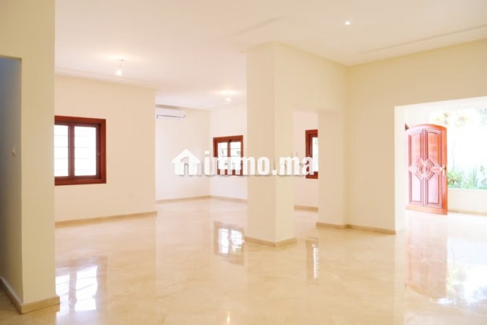 rare-villa-renovee-a-ain-diab-big-8