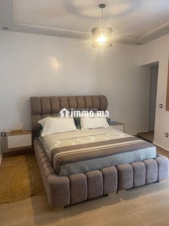 bel-appartement-a-bourgogne-meuble-125m2-big-8