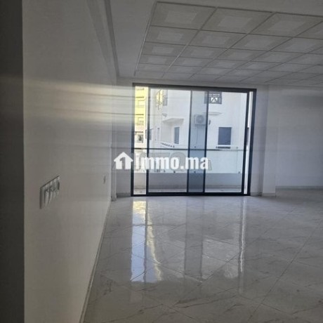 plateau-bureau-neuf-a-louer-big-4