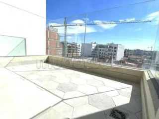 studio-vide-moderne