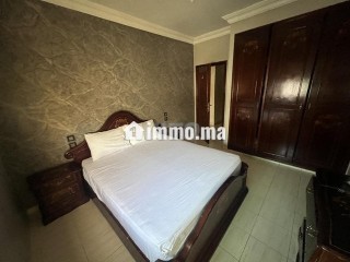 Appartement louer par jour à centre et parking - Appartement Location Vacances - Tanger
