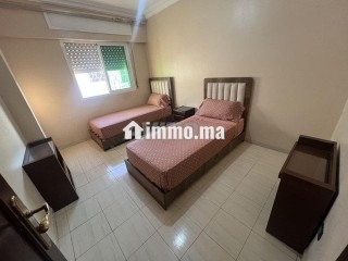 Appartement louer par jour à centre et parking - Appartement Location Vacances - Tanger