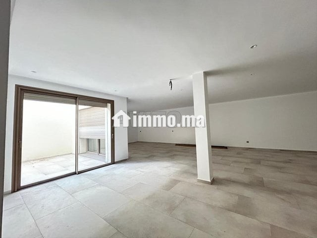 À louer – Très belle villa neuve à Hay Riad - Location Immobilier - Rabat - photo 7
