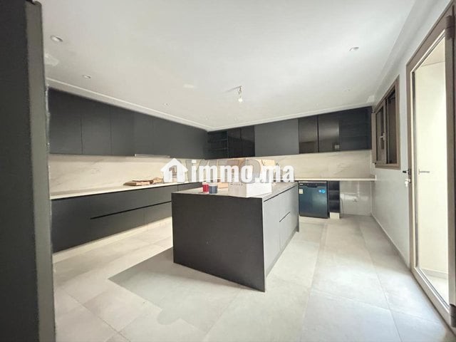 À louer – Très belle villa neuve à Hay Riad - Location Immobilier - Rabat - photo 8