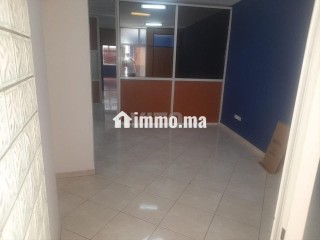 Plateau 1open 3p 85m2 a louer rue d'agadir - Bureau à louer - Casablanca