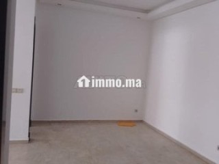 À louer – Appartement avec Balcon vide sur Agdal. - Appartement à louer - Rabat