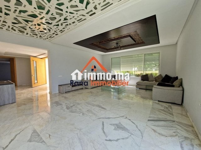 Villa à louer sur SOUISSI - Location Immobilier - Rabat - photo 4