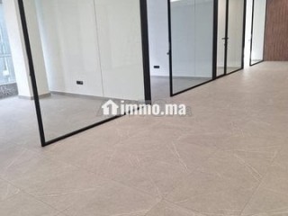 Bureau en face Hôtel Onomo 248 m² à louer - Bureau à louer - Casablanca