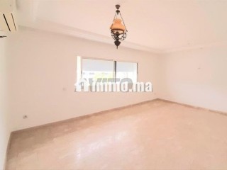 Appratem ensoleillé avec Terrasse sur AgdaL - Appartement à louer - Rabat