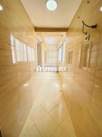 shkk-llkraaa-73-m2-fy-aldar-albydaaa-big-3