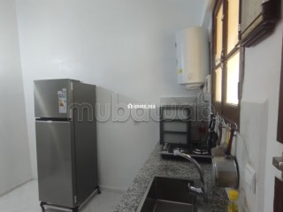 Super studio meublé pour famille uniquement - Appartement à louer
