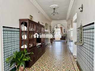 Villa de Charme à Deux Pas du Palais Royal Marchan - Villa à vendre - Tanger
