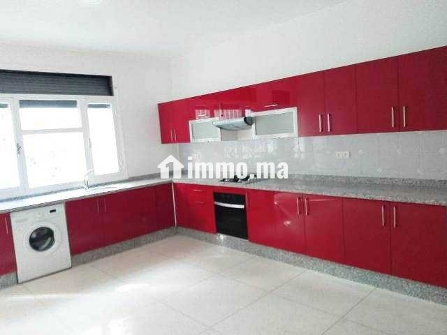 Villa avec chauffage central a Agdal Rabat - Location Immobilier - Rabat - photo 3