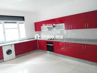 Villa avec chauffage central a Agdal Rabat - Villa à louer - Rabat