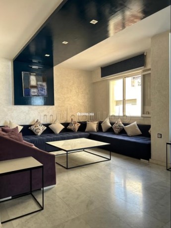 location-saisonniere-a-martil-surface-de-2-m2-porte-blindee-et-residence-securisee-big-1
