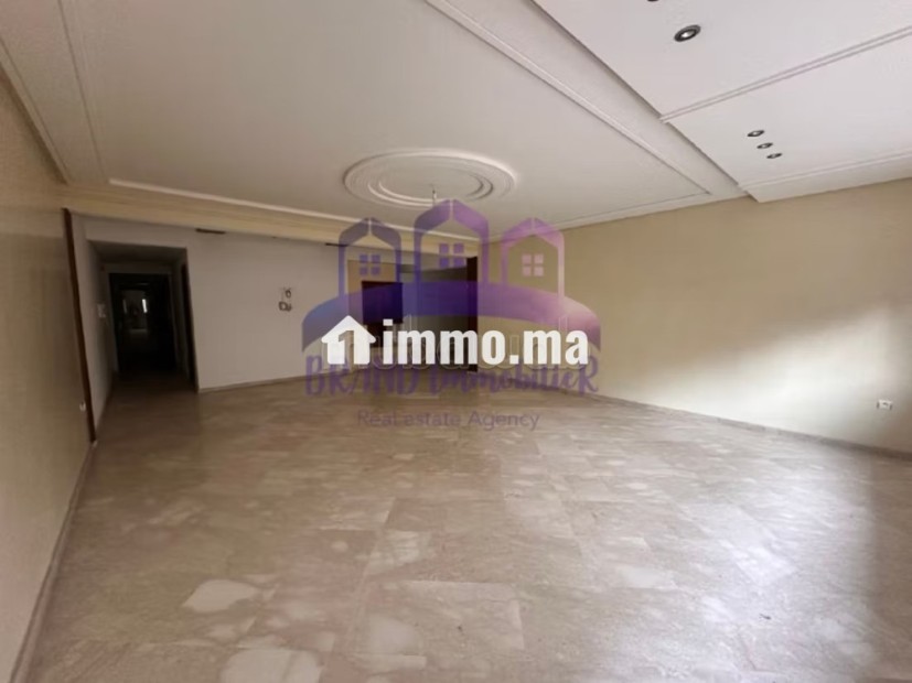 Appartement F4 à louer vide à Place Mozart - Location Immobilier - Tanger - photo 2