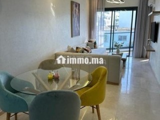 des-luxes-studio-meuble-neuf-ensoleille