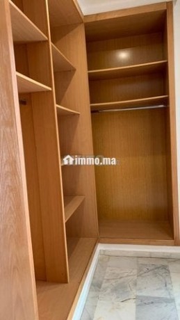 des-luxes-studio-vide-50m-haut-standing-ensoleille-big-3