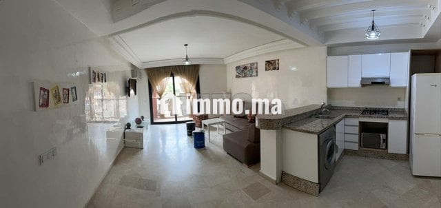 studio-avec-salle-de-sport-big-0