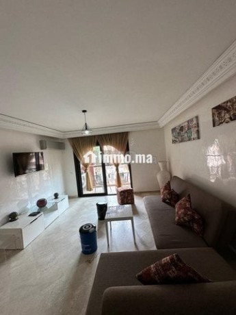 studio-avec-salle-de-sport-big-1