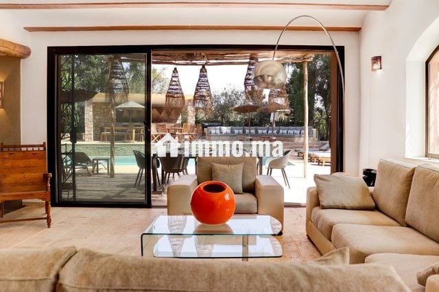 belle-villa-palais-piscine-2500-dh-promo-ramadan-big-1