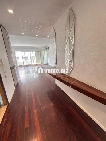 appartement-a-louer-172-m2-triangle-dor-big-0