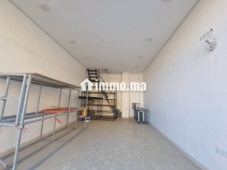 Propriété à louer à Hay Mabrouka. Surface totale 72 m². Porte sécurisée - Maison à louer