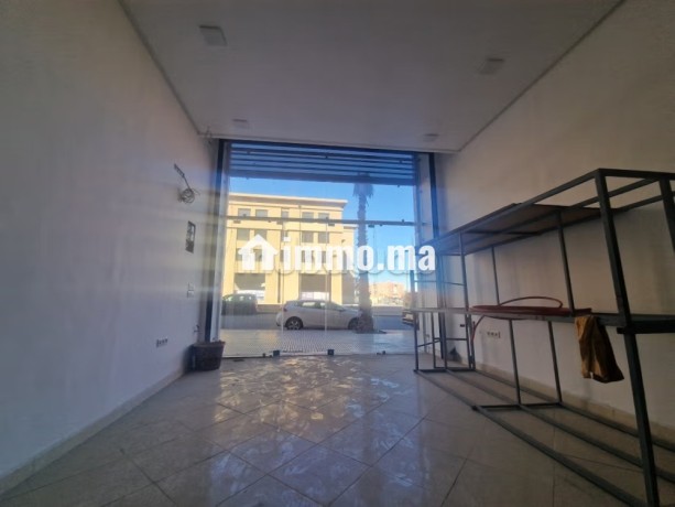 propriete-a-louer-a-hay-mabrouka-surface-totale-72-m2-porte-securisee-big-4