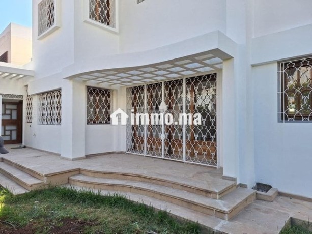 villa-moderne-ville-nouvelle-big-4
