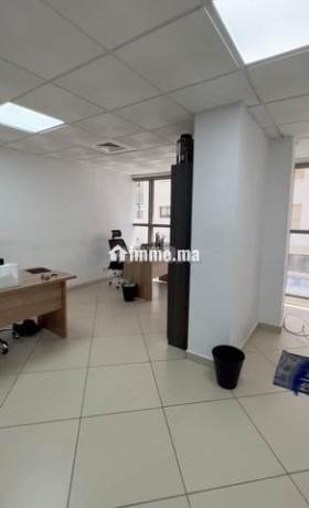 plateau-bureau-a-louer-quartier-nejma-tanger-big-0