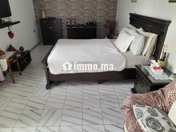 vente-villa-6-pieces-de-301-m2-a-casablanca-big-5