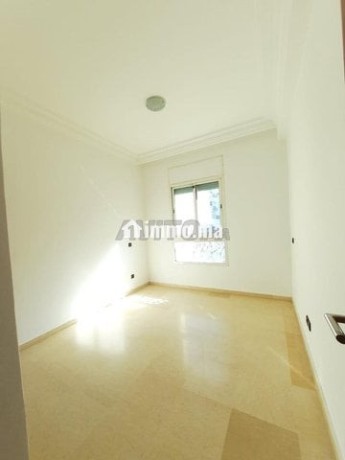 appartement-120m-a-rond-point-sport-triangle-big-7