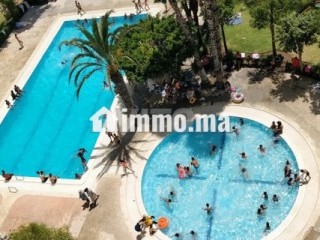 appartement-plus-piscine-et-garage-sur-la-cote