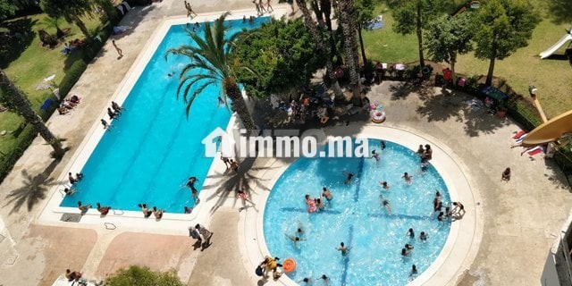 appartement-plus-piscine-et-garage-sur-la-cote-big-0