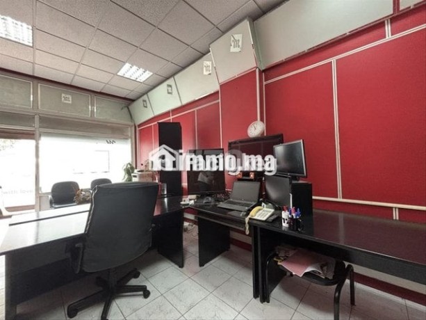 local-commercial-de-58-m2-a-casablanca-big-1
