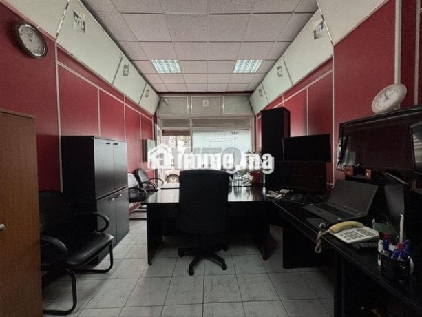 local-commercial-de-58-m2-a-casablanca-big-3