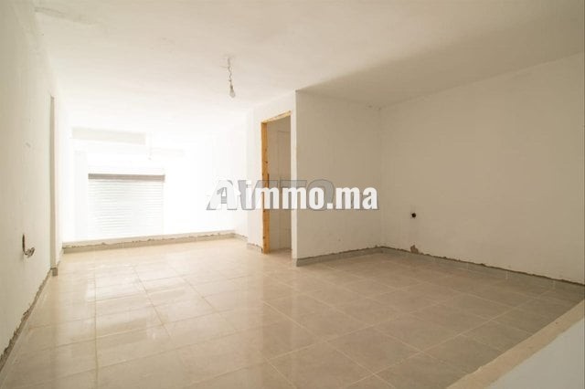 magasin-n1-de-122m2-a-vendre-a-sidi-maarouf-big-2