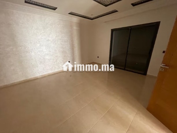 villa-de-400m2-a-louer-neuve-a-iligh-big-9